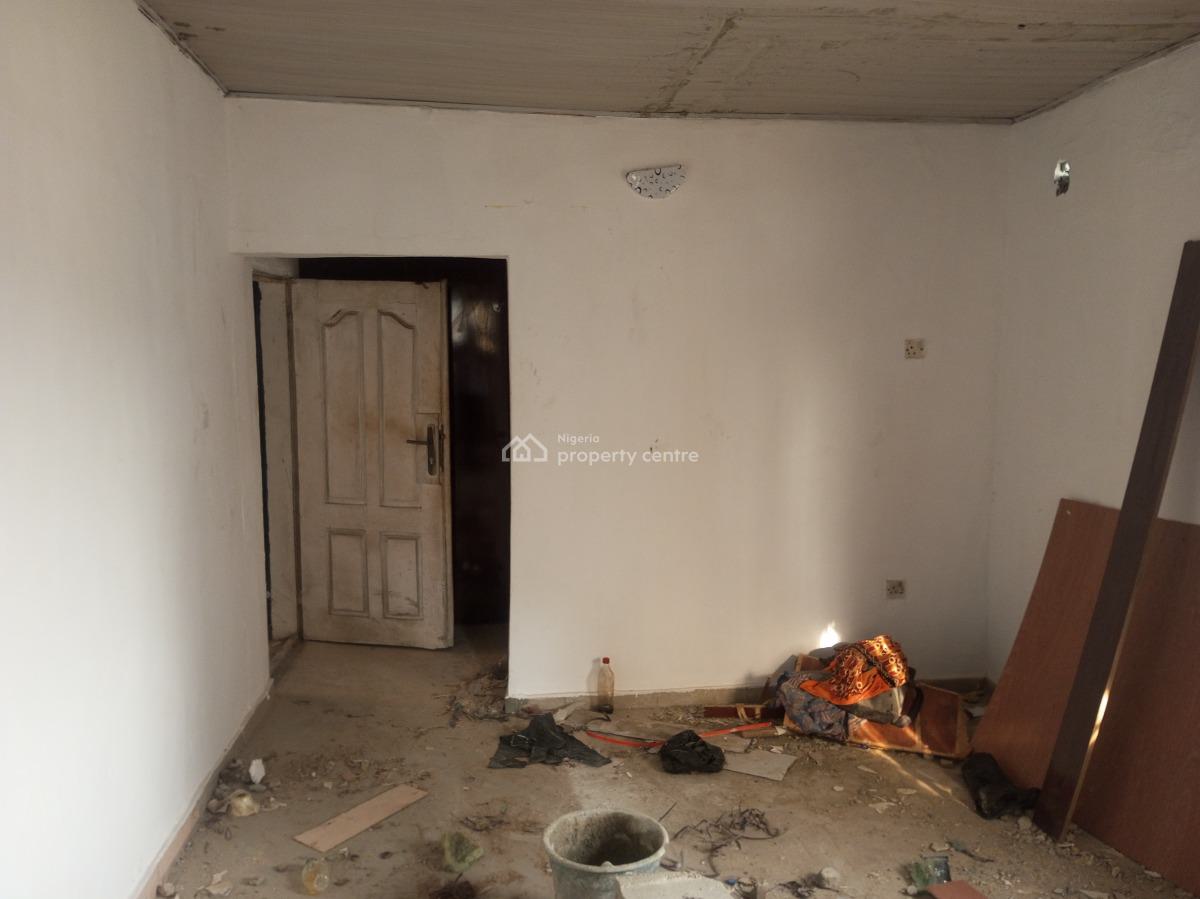 Newly Renovated Self Contain Upstairs Directly Facing The Road, Badore, Ajah, Lagos, Self Contain (single Rooms) for Rent