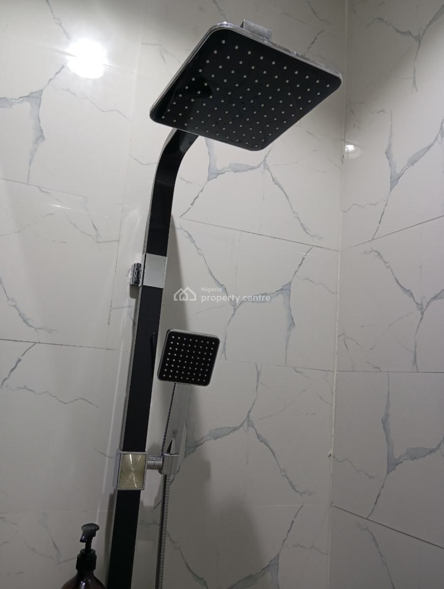 State-of-the Art 3 Bedrooms Apartment, Wifi, Netflix, Swimming Pool, Off Isaac John Street, Ikeja Gra, Ikeja, Lagos, Flat / Apartment Short Let