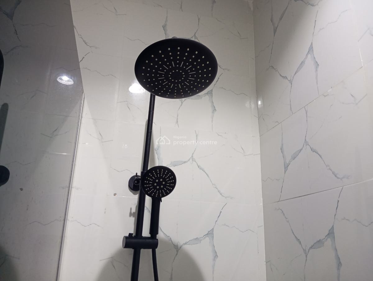 State-of-the Art 3 Bedrooms Apartment, Wifi, Netflix, Swimming Pool, Off Isaac John Street, Ikeja Gra, Ikeja, Lagos, Flat / Apartment Short Let