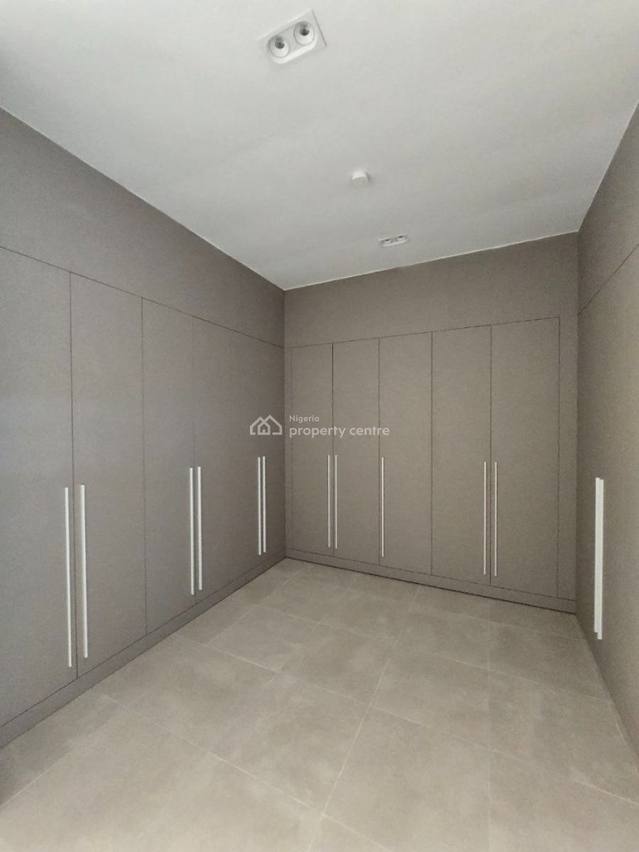 5-bedroom Fully Detached with Bq, Banana Island, Ikoyi, Lagos, Detached Duplex for Sale