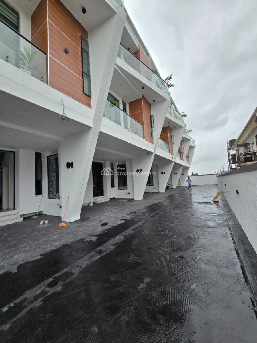 4 Bedroom Terrace with a Room Bq, Ikate, Lekki, Lagos, Terraced Duplex for Sale