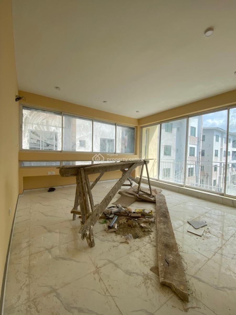 Brand New Executive Built, Shoprite Area, Sangotedo, Ajah, Lagos, Flat / Apartment for Rent