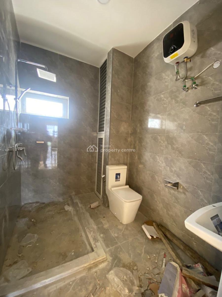 Brand New Executive Built, Shoprite Area, Sangotedo, Ajah, Lagos, Flat / Apartment for Rent
