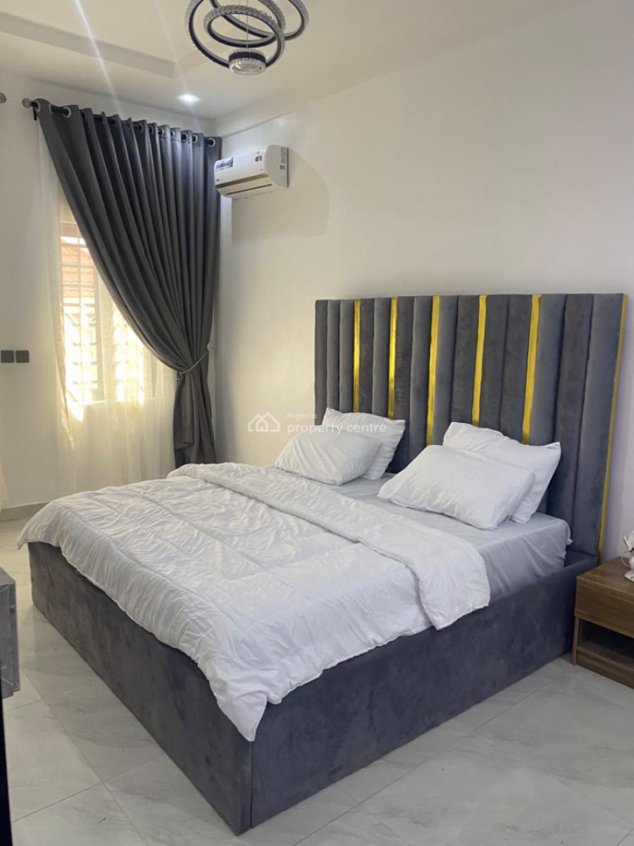 3 Bedrooms Terraced Duplex, Behind Romay Garden, Ilasan, Lekki, Lagos, Flat / Apartment Short Let