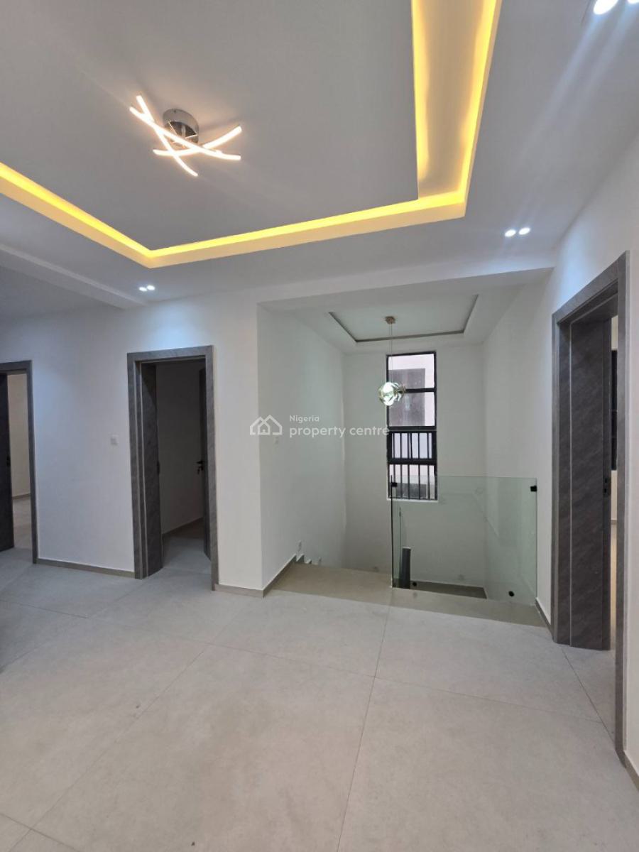 Well Finished Semi Detached 4bedroom  with a Room Bq, Lekki, Lagos, Semi-detached Duplex for Rent