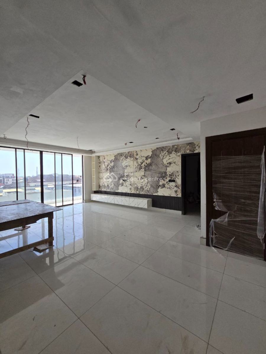 2 Bedroom Flats, Lekki Phase 1, Lekki, Lagos, Flat / Apartment for Sale