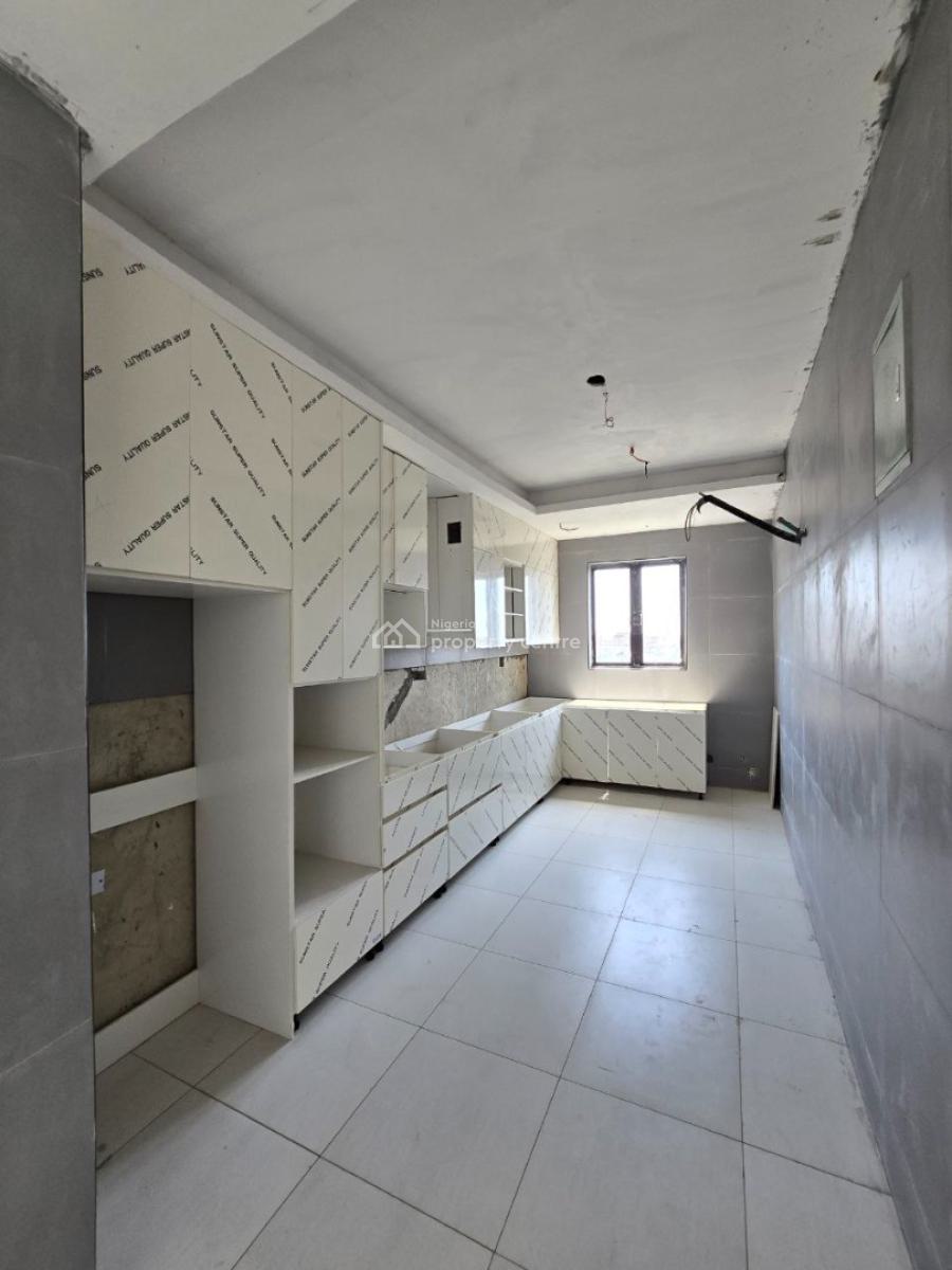 2 Bedroom Flats, Lekki Phase 1, Lekki, Lagos, Flat / Apartment for Sale