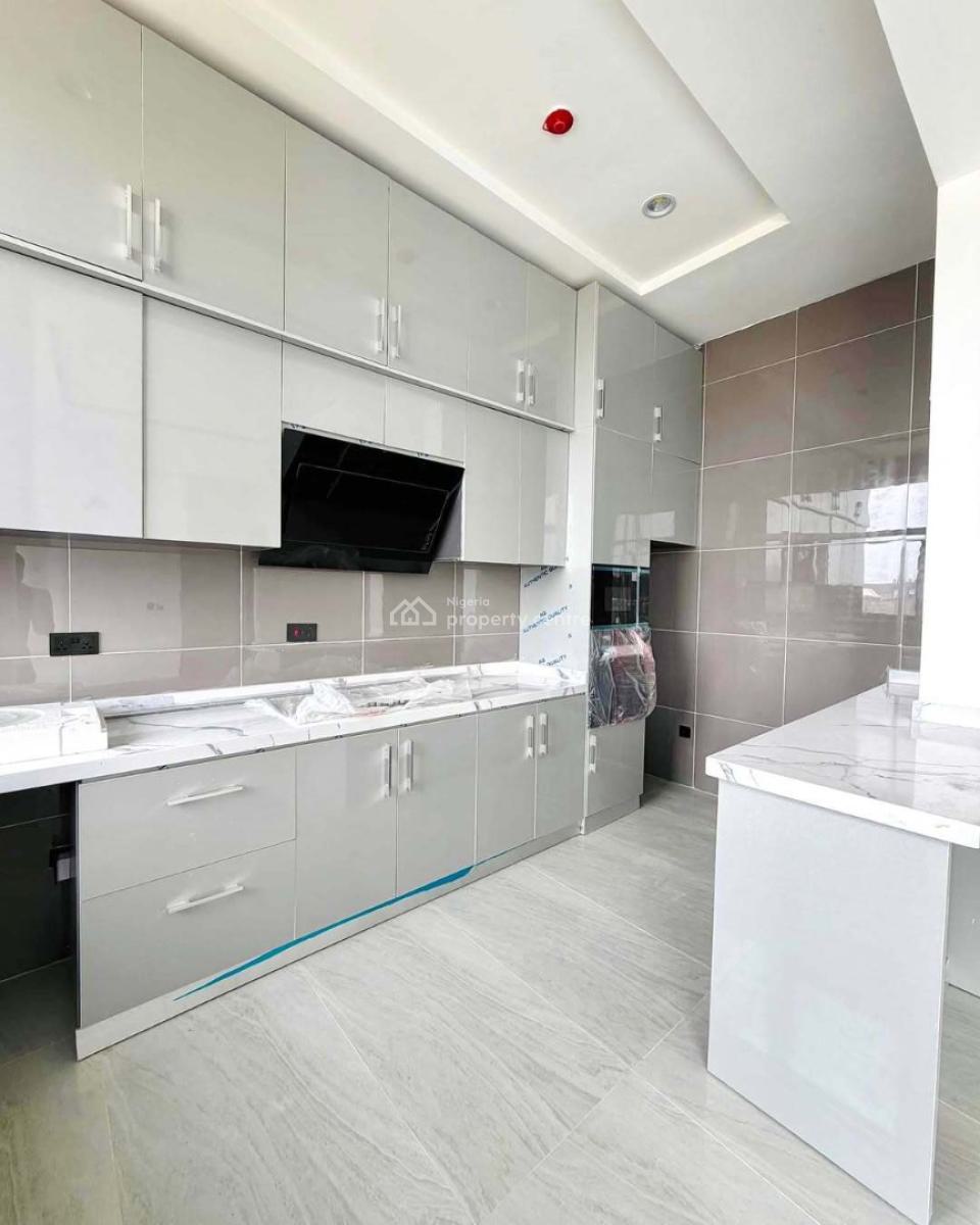 Brand-new 2-bedroom Apartment, Lekki Phase 1, Lekki, Lagos, Flat / Apartment for Rent