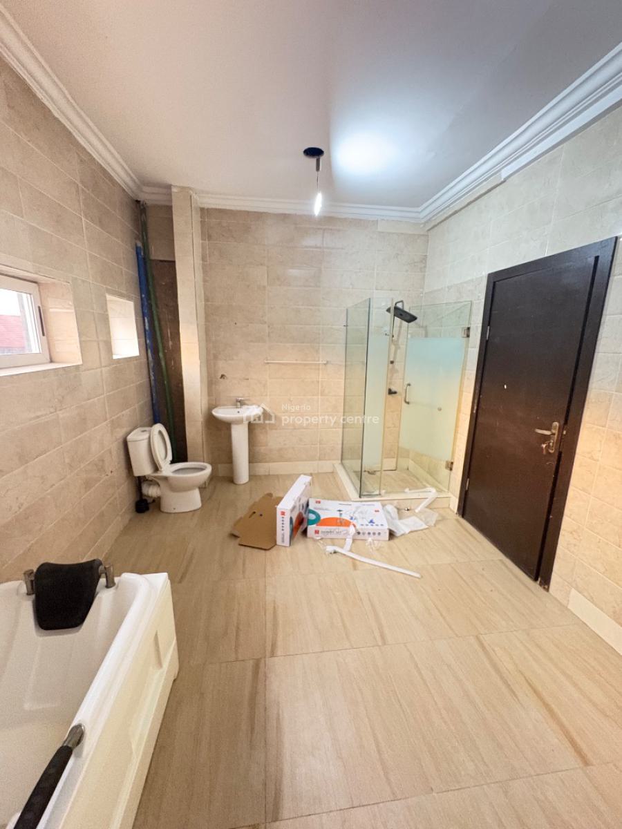 1bedroom Maisonette, Spg Road, Lekki Phase 2, Lekki, Lagos, Mini Flat (room and Parlour) for Rent