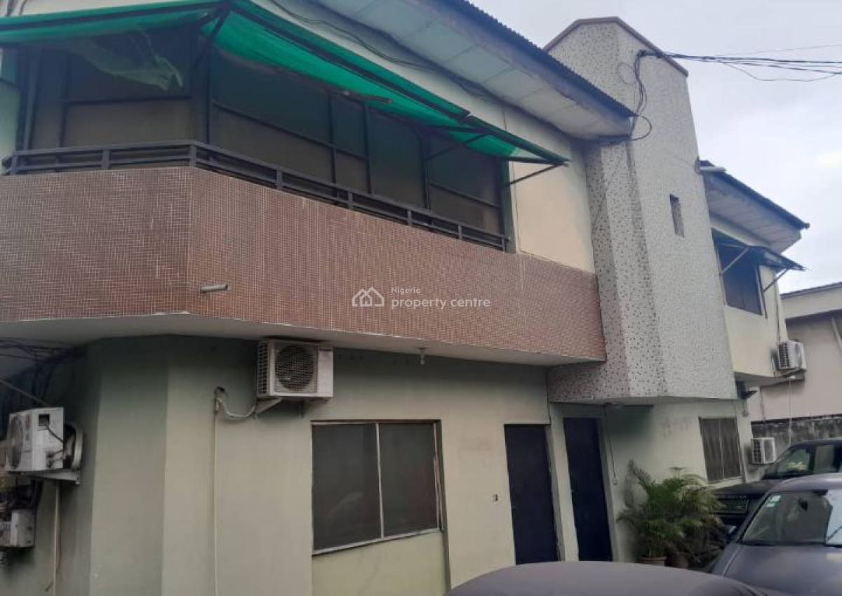 3 Bedroom Flat, Awushe Estate, Opebi, Ikeja, Lagos, Flat / Apartment for Rent