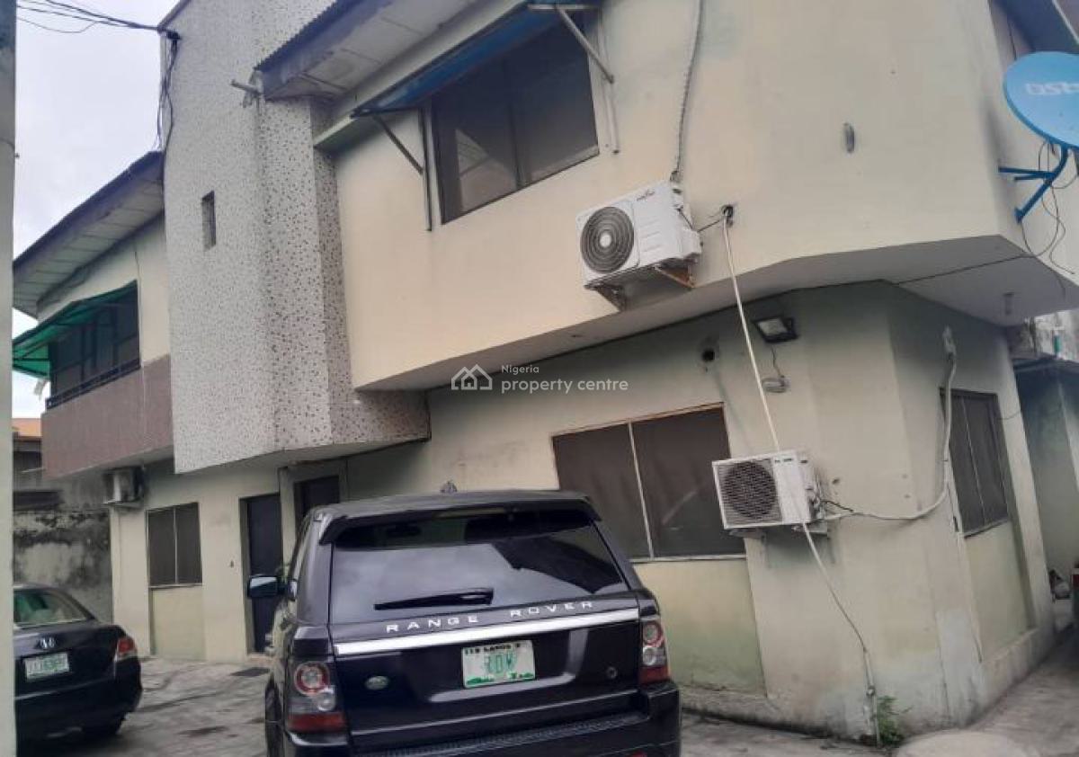 3 Bedroom Flat, Awushe Estate, Opebi, Ikeja, Lagos, Flat / Apartment for Rent