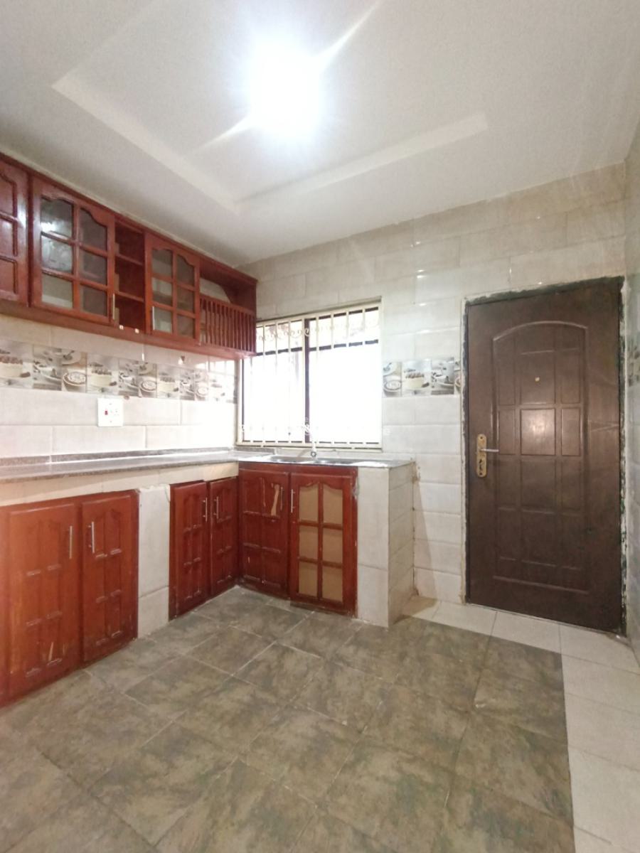 3bedroom Flat with Modern Facilities, Elebu, Akala Express Ibadan, Ibadan, Oyo, Flat / Apartment for Rent