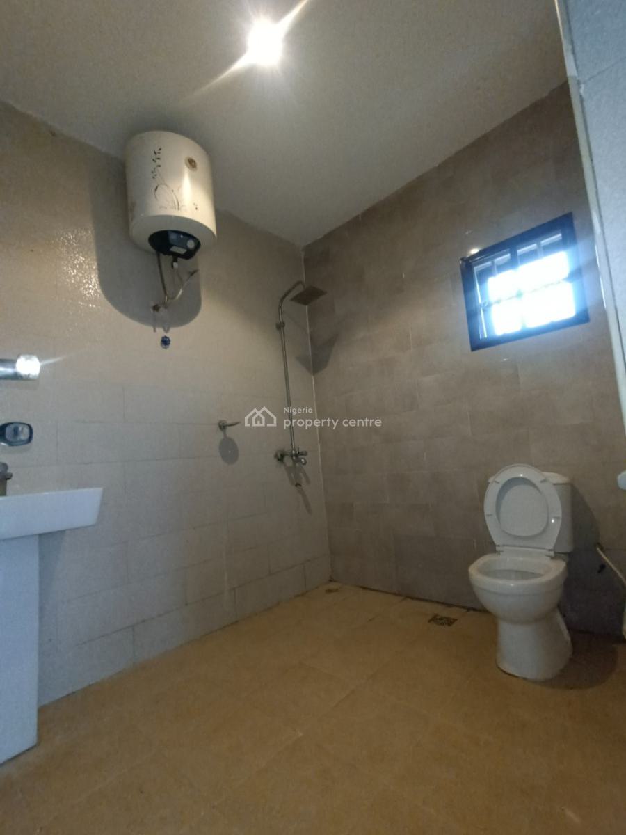 3bedroom Flat with Modern Facilities, Elebu, Akala Express Ibadan, Ibadan, Oyo, Flat / Apartment for Rent