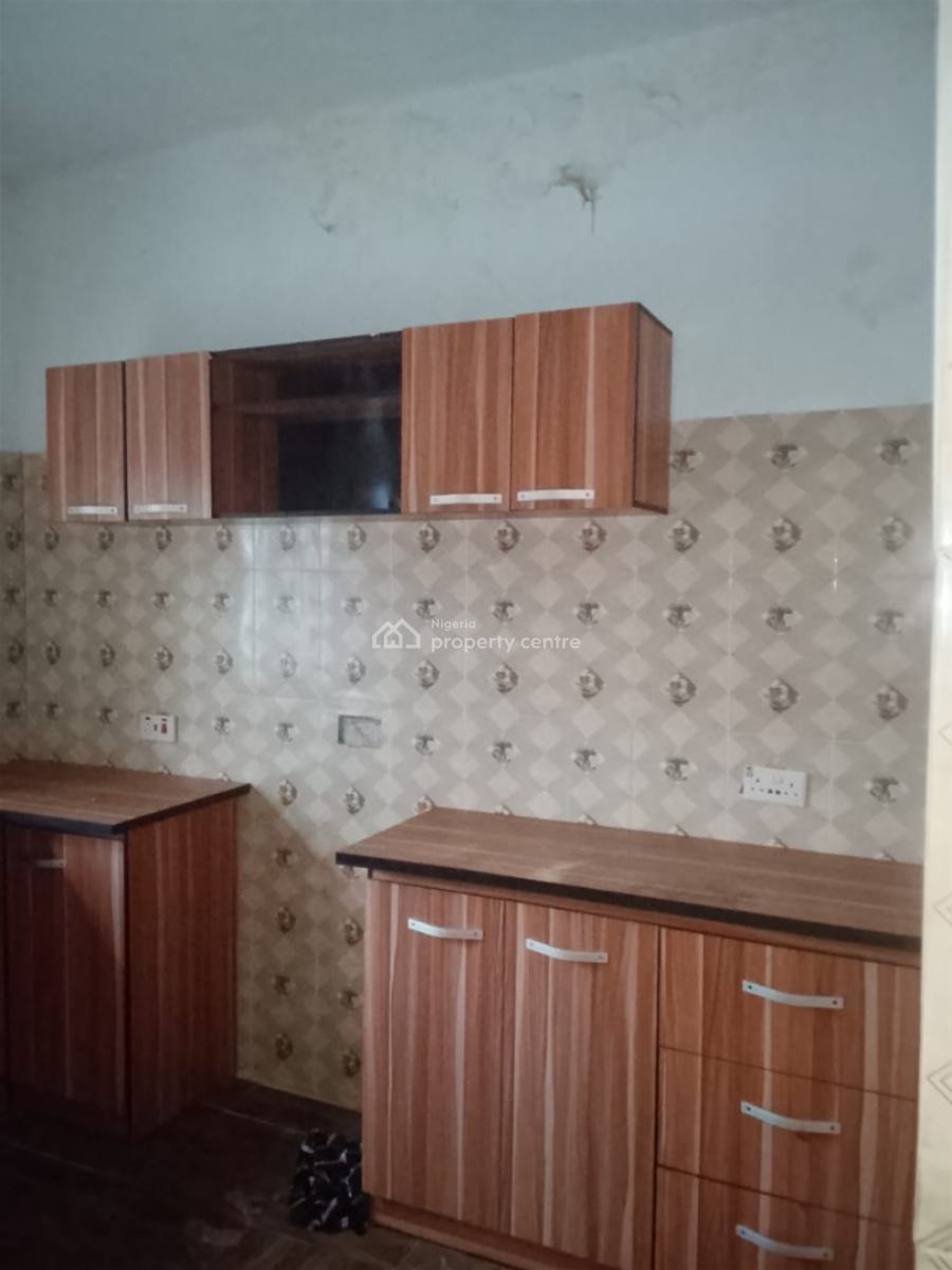 Spacious Lovely 3 Bedroom Flat Ensuit, Ado Ajah, Badore, Ajah, Lagos, Flat / Apartment for Rent