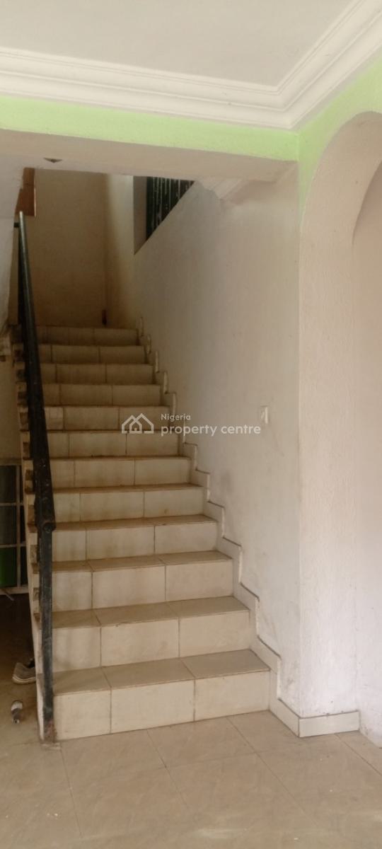 Executive 6 Bedroom Duplex with 2 Bedroom Bungalow & Gate House, Short Drive From Ikeja Airport, Along Lagos Ibadan Expressway, Berger, Arepo, Ogun, Detached Duplex for Sale