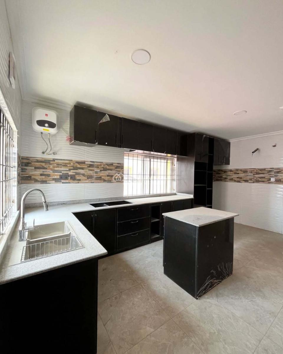 4-bedroom Semi-detached Duplex with Study & Bq, Victoria Island (vi), Lagos, Semi-detached Duplex for Rent