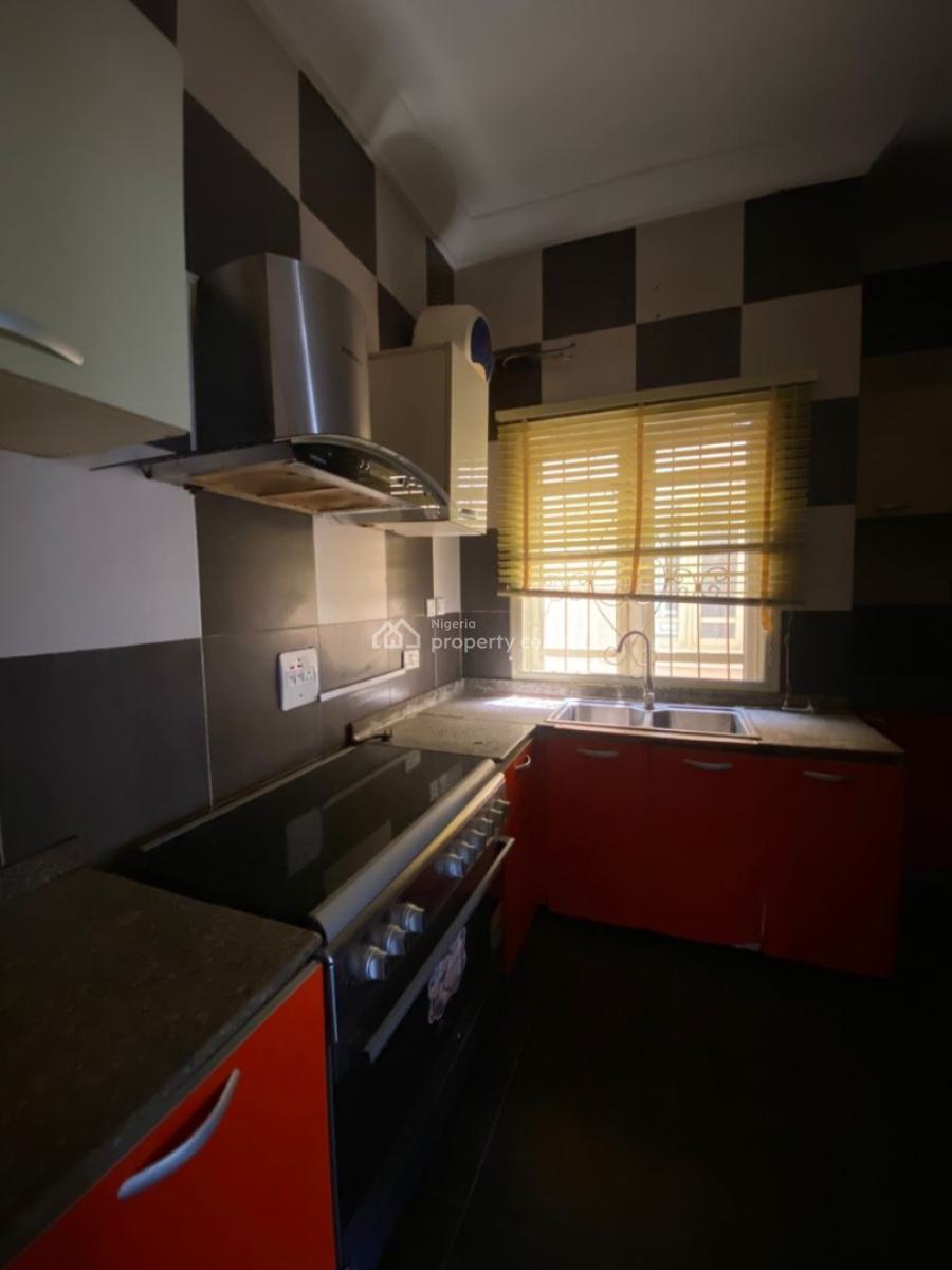 4bedroom Semi Terrace  ( Alone in a Compound), Chervon Drive, Lekki Expressway, Lekki, Lagos, Terraced Duplex for Rent