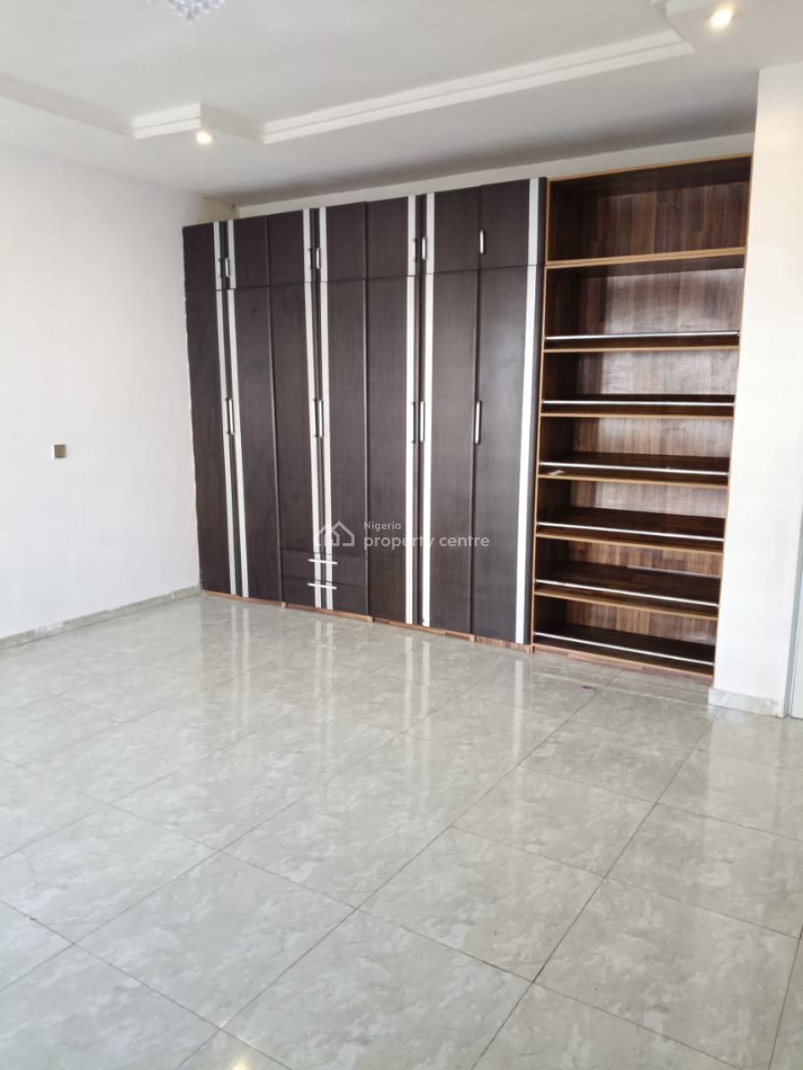 Master Bedroom Shared Apartment in Orchid, Orchid Road, Lekki, Lagos, Self Contain (single Rooms) for Rent