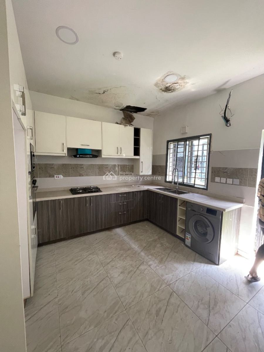 Beautiful Spacious 3 Bedroom Duplex  Plus Bq, Ogombo Road Close to Abraham Adesanya, Ajah, Lagos, Terraced Duplex for Rent