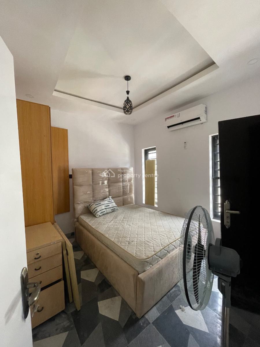 Executive Standard 3-bedroom Flat Upstairs, Alapere, Ketu, Lagos, Flat / Apartment for Rent