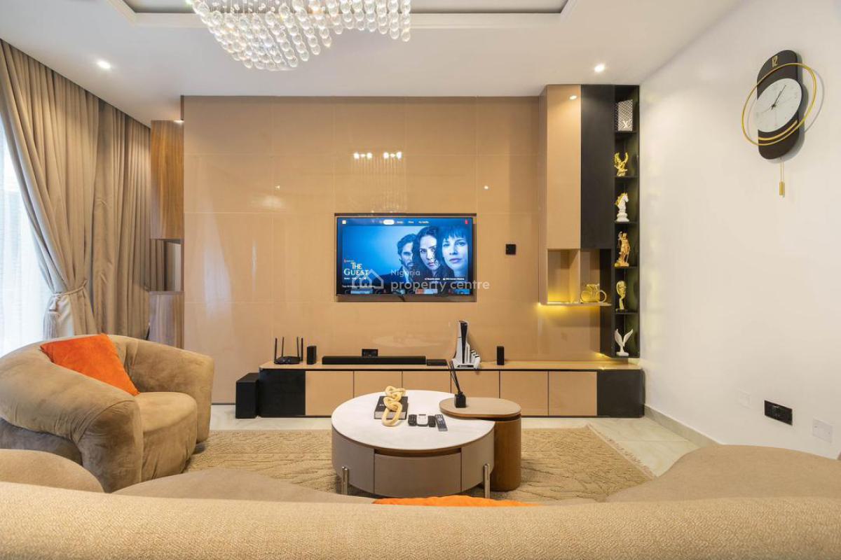 Exquisite 2 Bedroom Fully Furnished Apartment, Ezra Court, Lekki Phase 1, Lekki, Lagos, Flat / Apartment Short Let