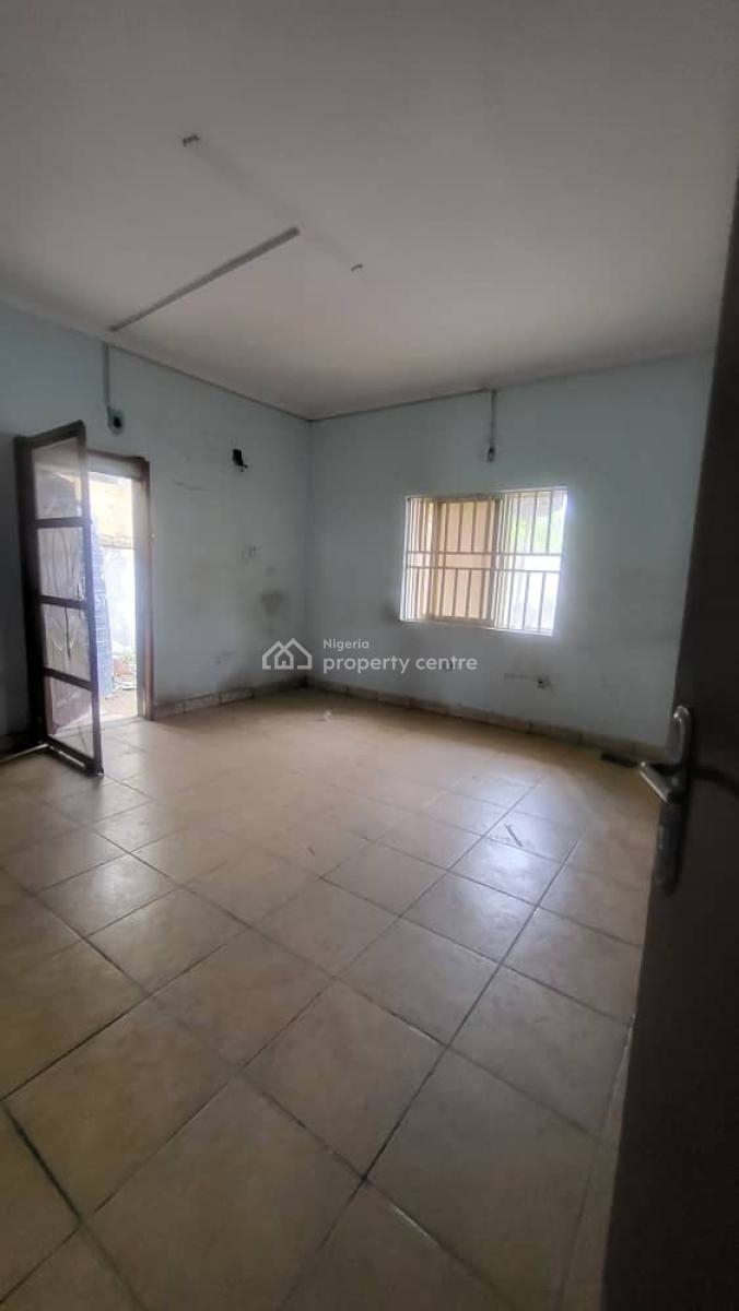 Spacious 3-bedroom, Lekki Phase 1, Lekki, Lagos, Flat / Apartment for Rent