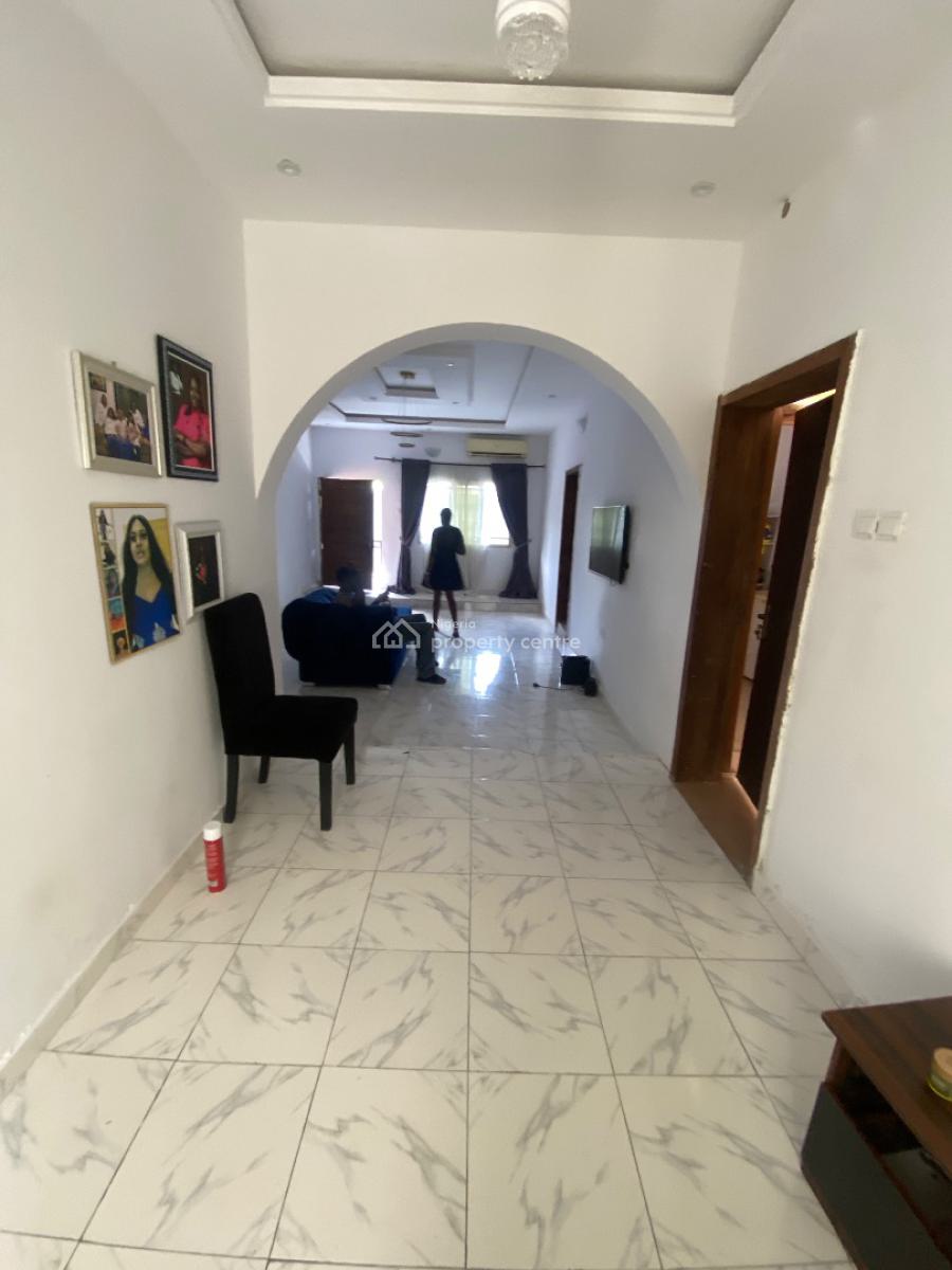 Luxury 3 Bedroom Apartment, Located in Secured Environment, Muniru Estate, Ogombo, Ajah, Lagos, Flat / Apartment for Rent