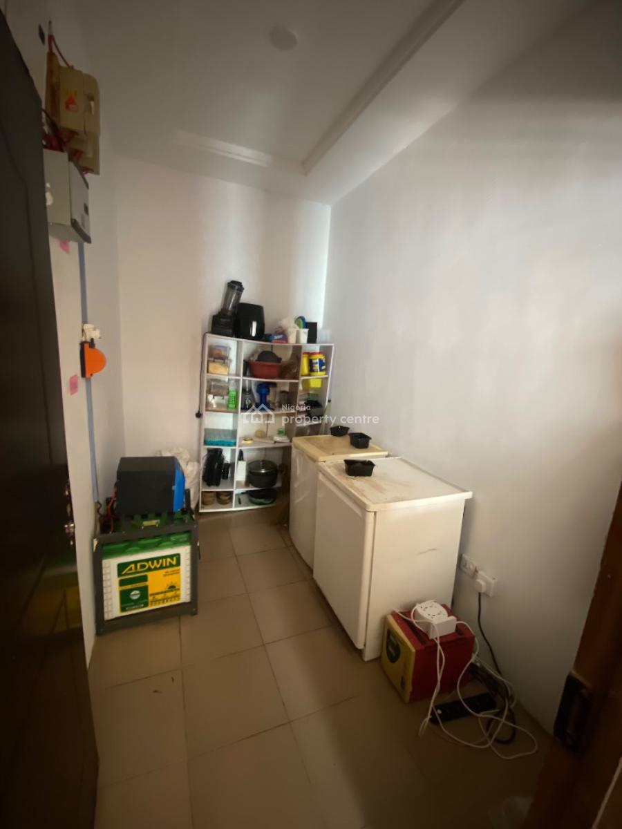 Luxury 3 Bedroom Apartment, Located in Secured Environment, Muniru Estate, Ogombo, Ajah, Lagos, Flat / Apartment for Rent