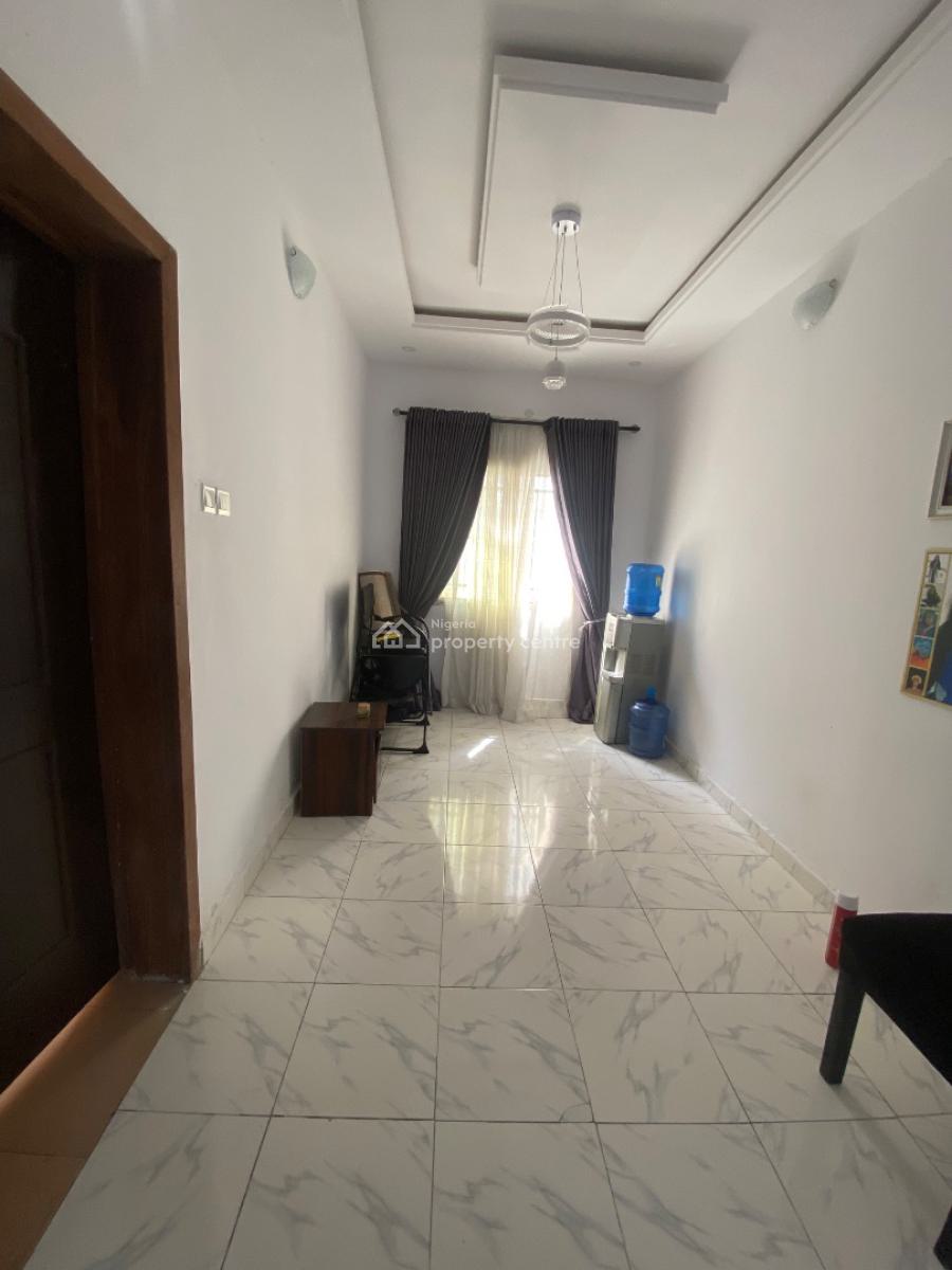 Luxury 3 Bedroom Apartment, Located in Secured Environment, Muniru Estate, Ogombo, Ajah, Lagos, Flat / Apartment for Rent