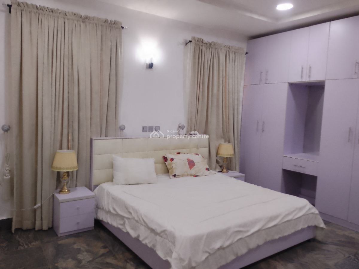 Luxury Furnished Studio Two Bedroom Apartment, Behind Nnpc Filling Station, Jahi, Abuja, Flat / Apartment for Rent