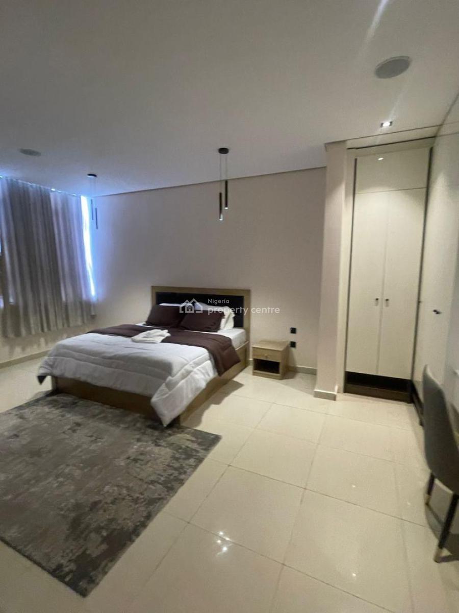 Furnished 3 Bedroom Apartment with Swimming Pool and Gym, Lekki Phase 1, Lekki, Lagos, Flat / Apartment for Sale