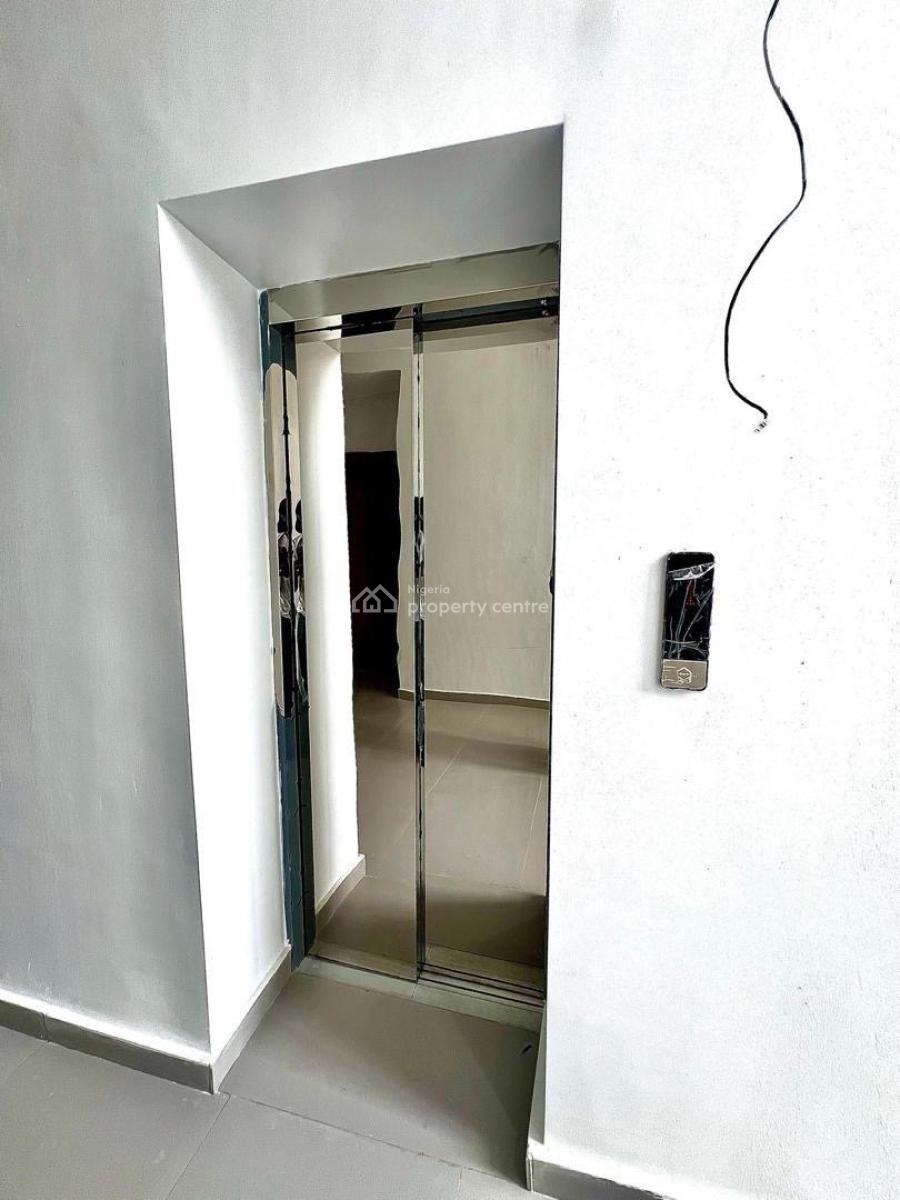 Furnished 3 Bedroom Apartment with Swimming Pool and Gym, Lekki Phase 1, Lekki, Lagos, Flat / Apartment for Sale