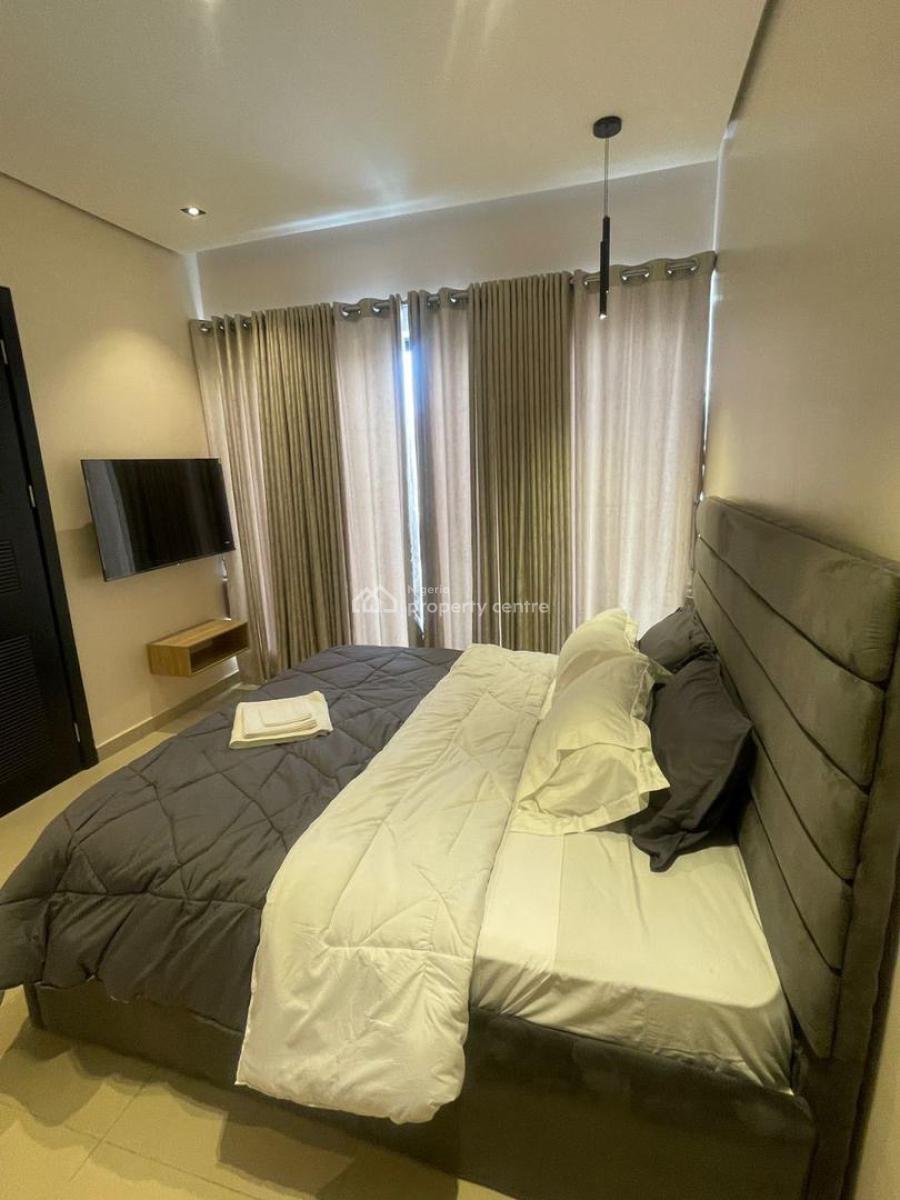 Furnished 3 Bedroom Apartment with Swimming Pool and Gym, Lekki Phase 1, Lekki, Lagos, Flat / Apartment for Sale