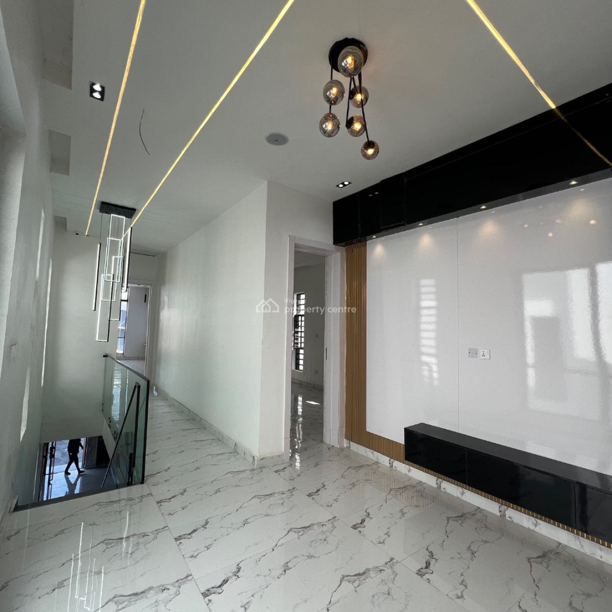 5 Bed&bq  370 Million, Ikota, Lekki, Lagos, Detached Duplex for Sale