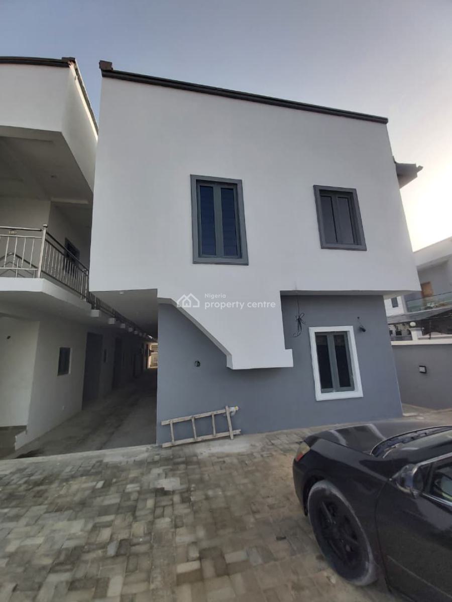 Exquisite 2 Bedroom Apartment, Beach Front Estate, Lekki Phase 2, Lekki, Lagos, Flat / Apartment for Rent