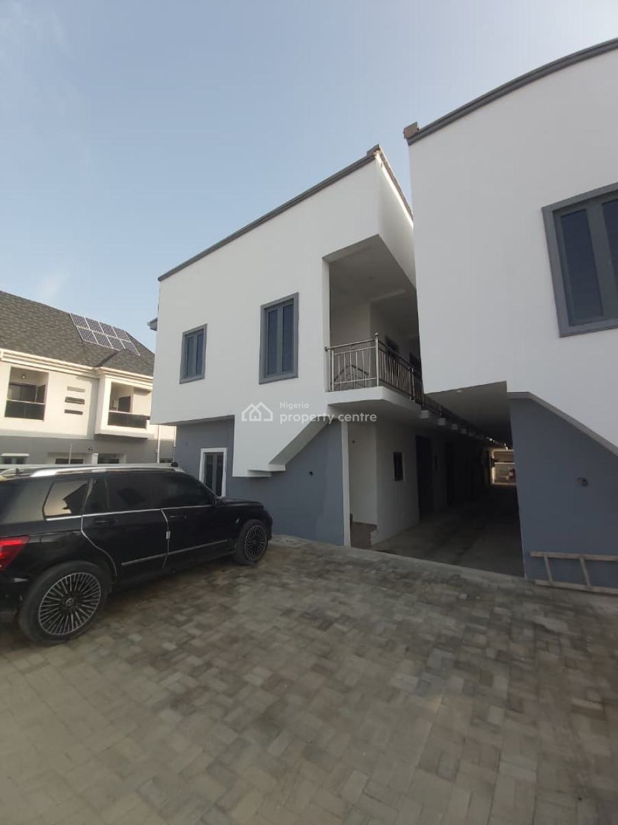 Exquisite 2 Bedroom Apartment, Beach Front Estate, Lekki Phase 2, Lekki, Lagos, Flat / Apartment for Rent