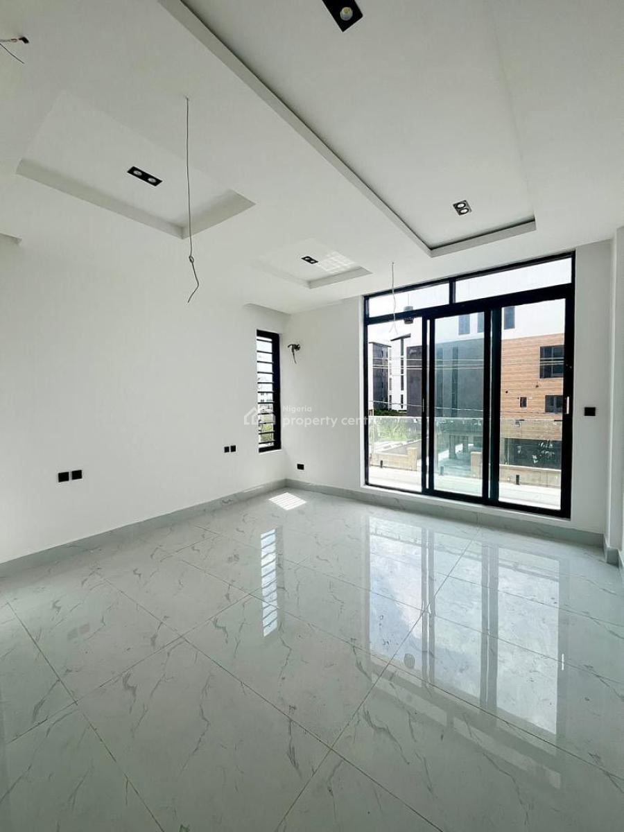 Beautiful 2 Bed Apartment with Gym, Freedom Way, Lekki, Lagos, Flat / Apartment for Sale