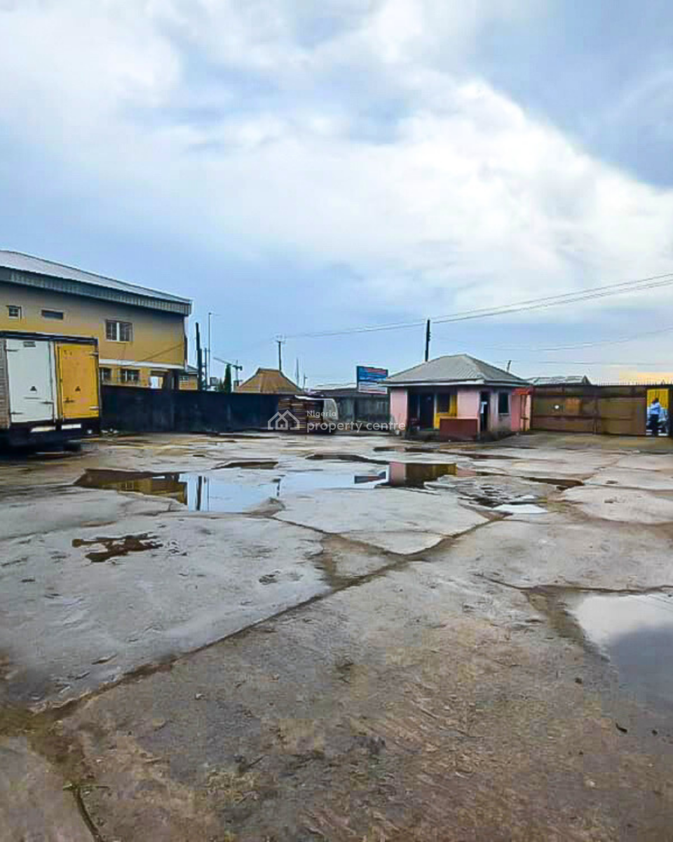 Warehouse Measuring 2000sqm with Parking Space & Offices, East West Road, Port Harcourt, Rivers, Warehouse for Rent