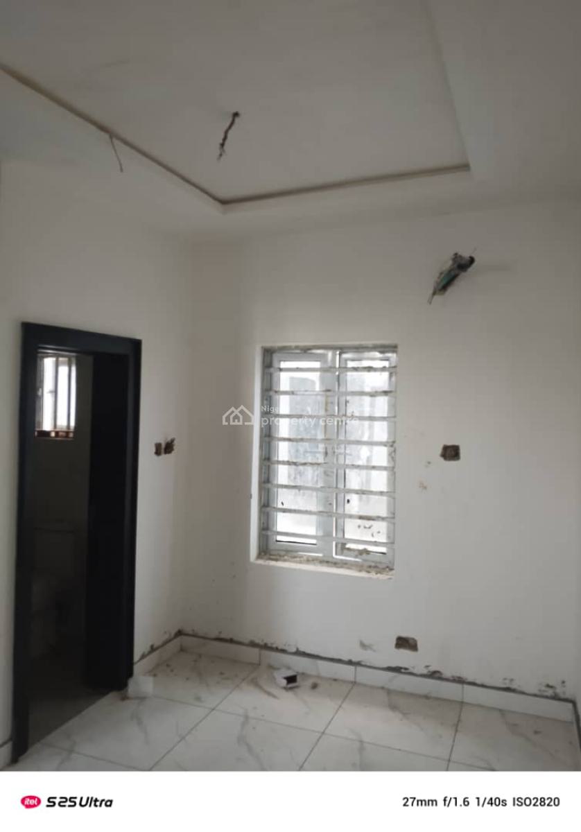 Mini Flat, Atlantic View Estate, New Road, Lekki, Lagos, Mini Flat (room and Parlour) for Rent