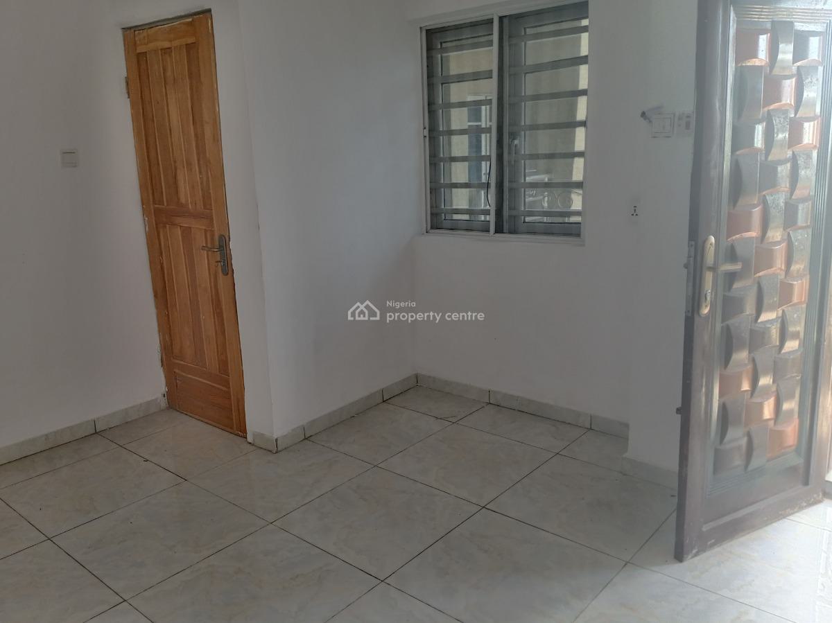 a Nice Room and Parlor, University View Estate, Olokonla, Ajah, Lagos, Mini Flat (room and Parlour) for Rent