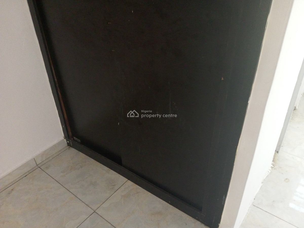 a Nice Room and Parlor, University View Estate, Olokonla, Ajah, Lagos, Mini Flat (room and Parlour) for Rent