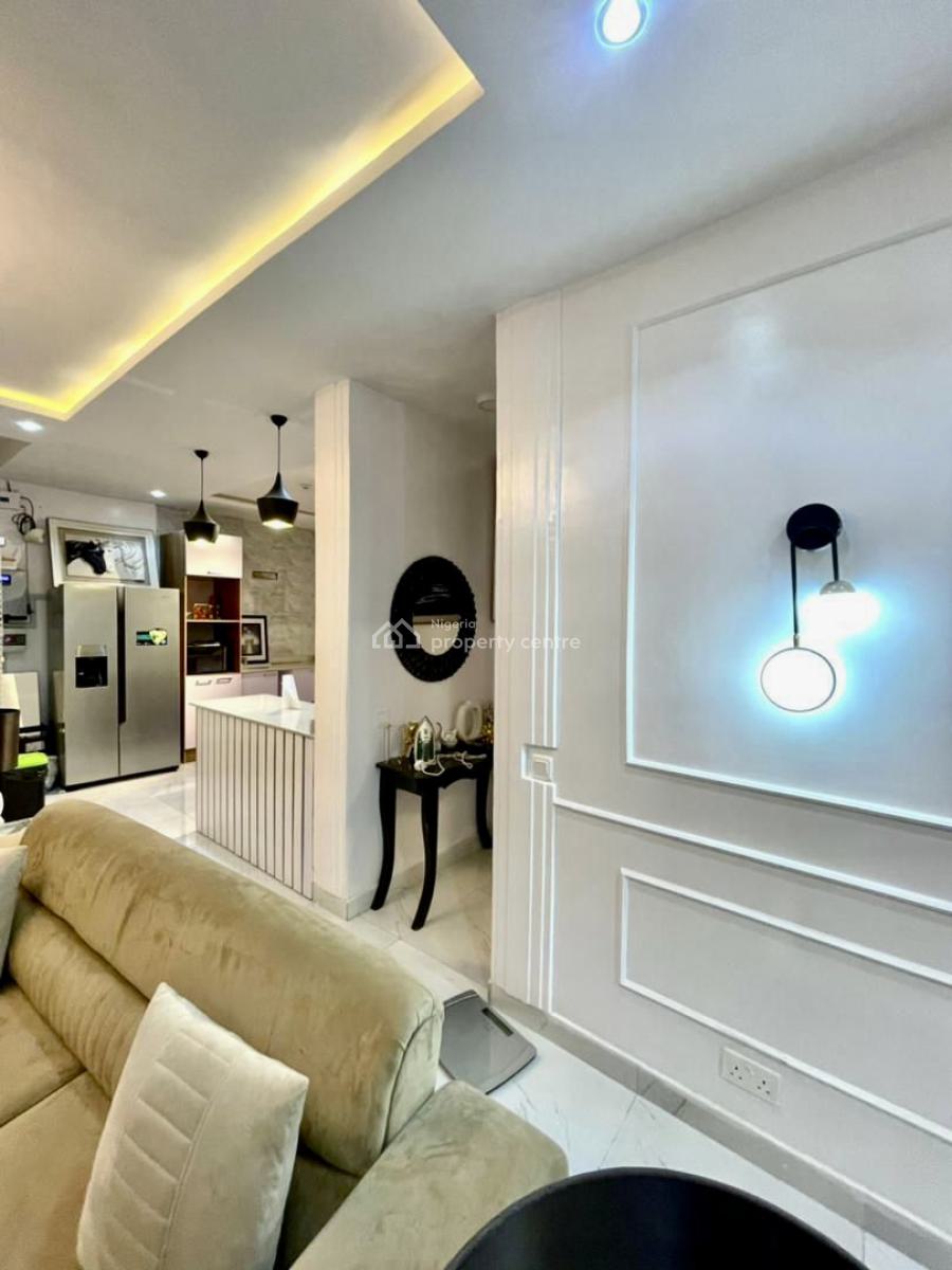 Awoof Deal! Beautifully Furnished 2 Bedroom Apartment with Inverter, Ikate, Lekki, Lagos, Flat / Apartment for Sale