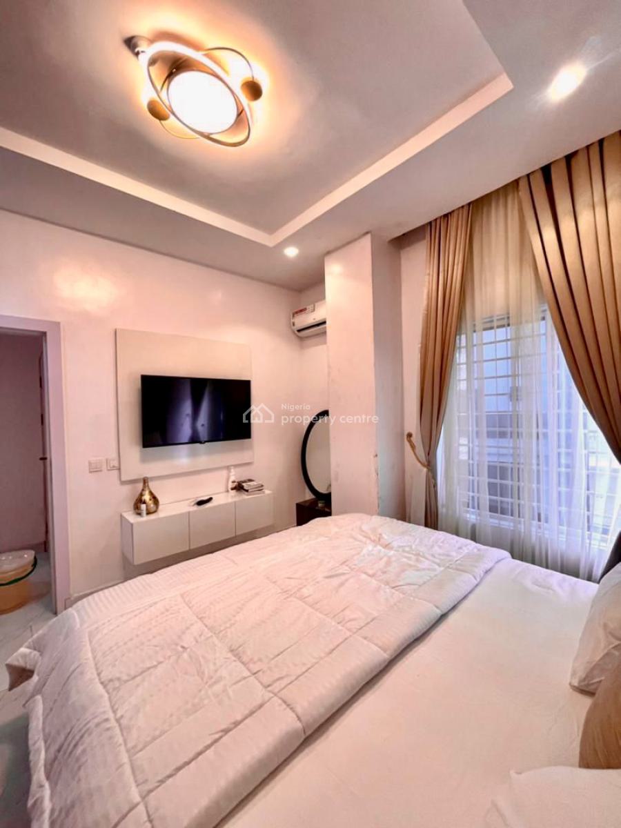 Awoof Deal! Beautifully Furnished 2 Bedroom Apartment with Inverter, Ikate, Lekki, Lagos, Flat / Apartment for Sale