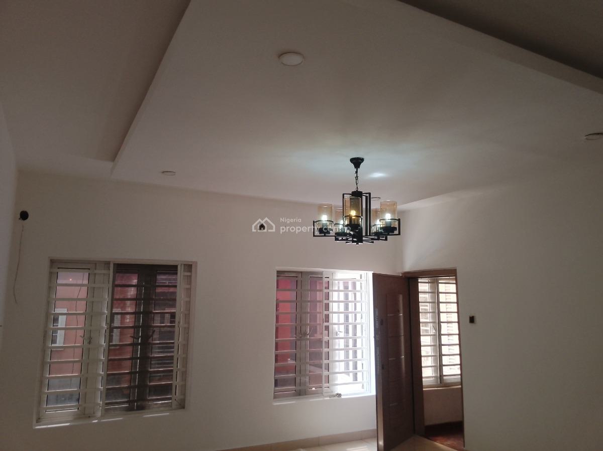 Luxury Three Bedroom Flat with Bq, Behind Nnpc Filling Station, Jahi, Abuja, Flat / Apartment for Rent