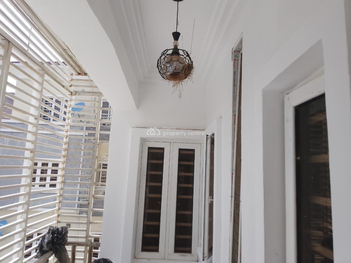 Luxury Three Bedroom Flat with Bq, Behind Nnpc Filling Station, Jahi, Abuja, Flat / Apartment for Rent