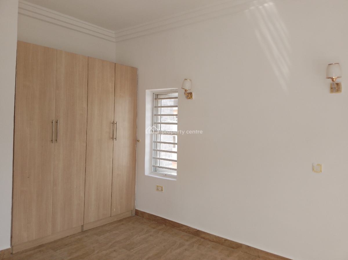 Luxury Three Bedroom Flat with Bq, Behind Nnpc Filling Station, Jahi, Abuja, Flat / Apartment for Rent