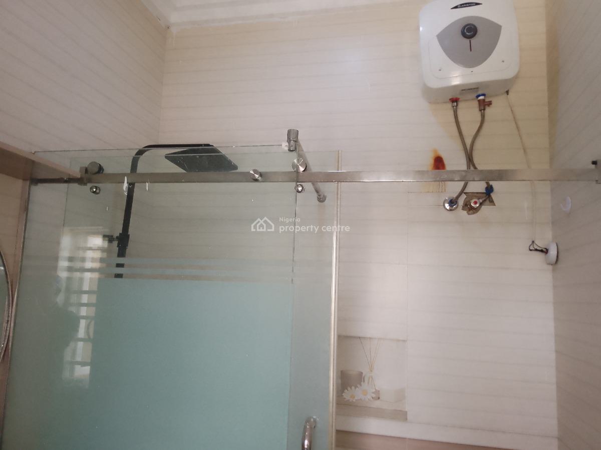 Luxury Three Bedroom Flat with Bq, Behind Nnpc Filling Station, Jahi, Abuja, Flat / Apartment for Rent