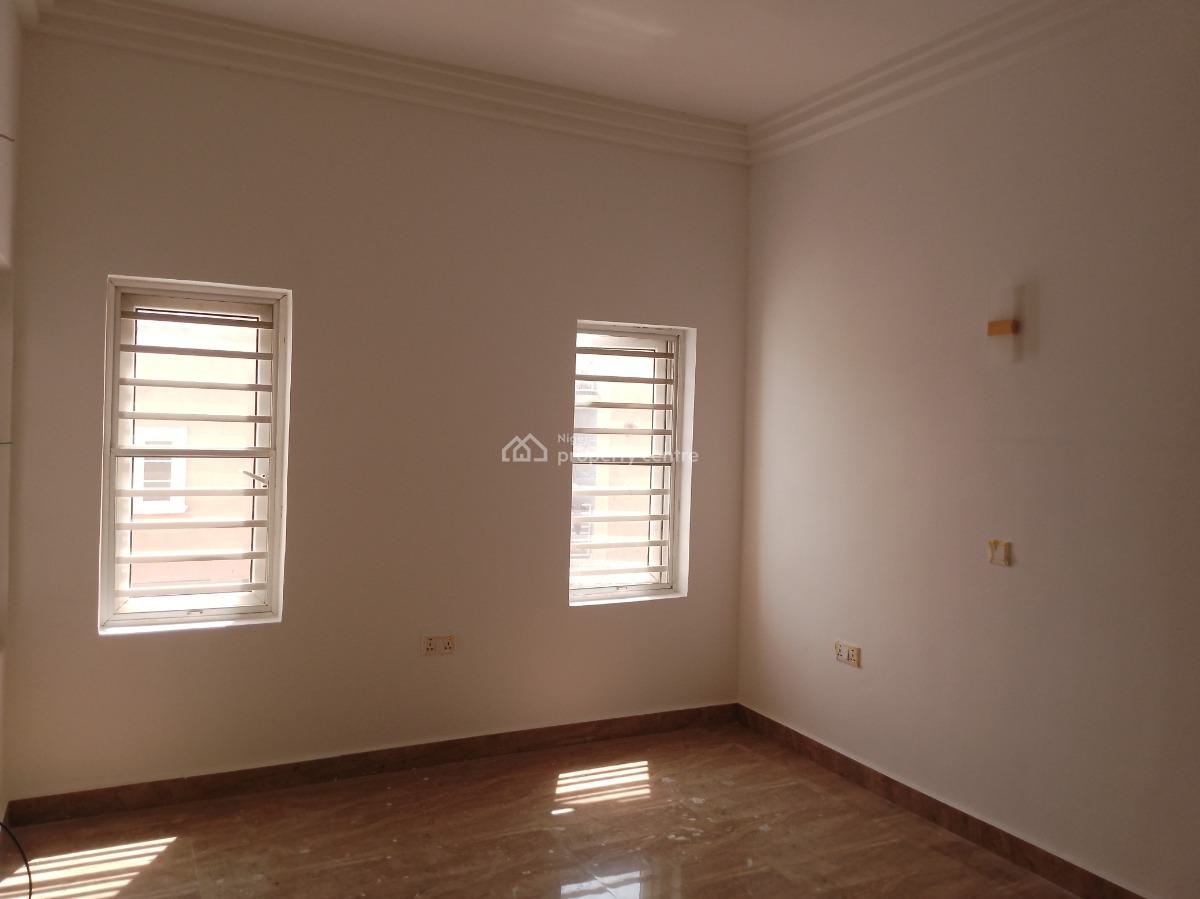 Luxury Three Bedroom Flat with Bq, Behind Nnpc Filling Station, Jahi, Abuja, Flat / Apartment for Rent