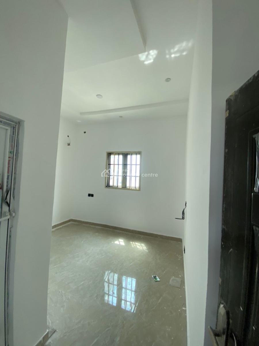 2bedroom Flat, Peace Land Estate, Ogombo, Ajah, Lagos, Flat / Apartment for Rent