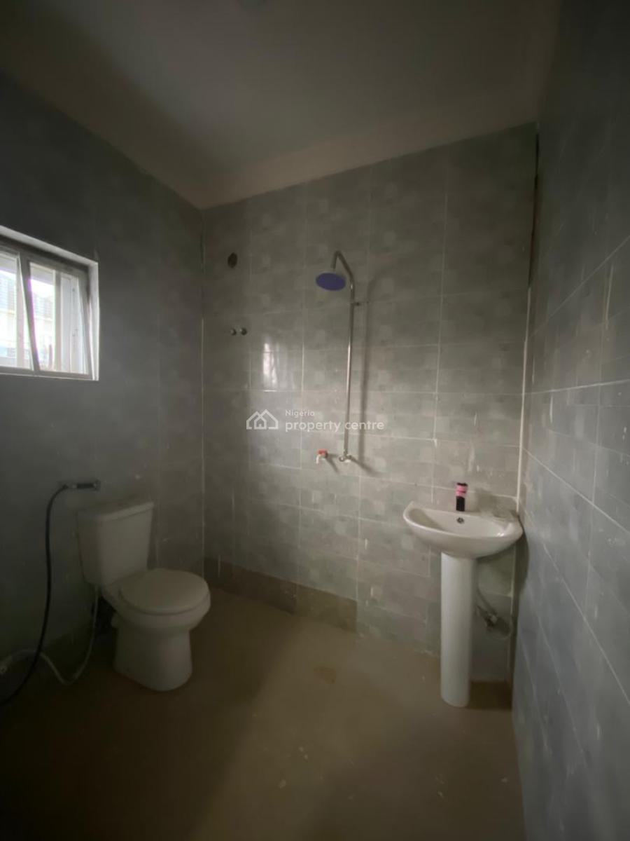 2 Bedroom Flat, Atlantic View Estate, New Road, Lekki, Lagos, Flat / Apartment for Rent